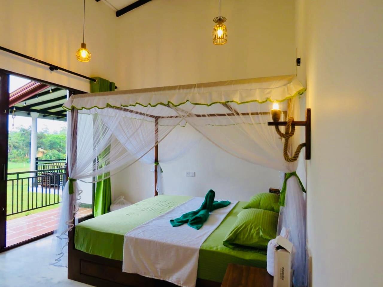 Wildlife Kingdom - Deniyaya Sinharaja Hotel Exterior photo